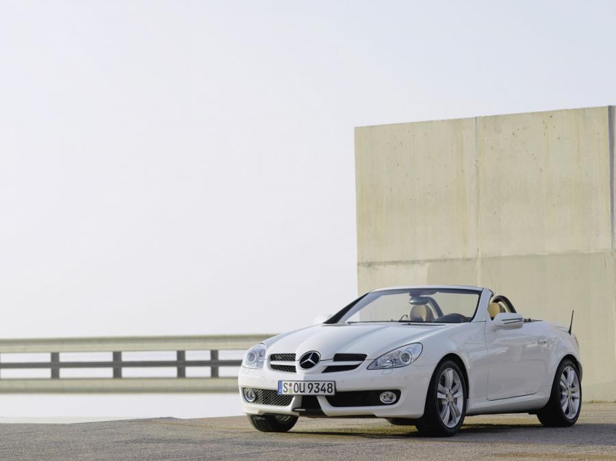 Mercedes-Benz SLK-Class 2008 года  (фото 25 из 100)